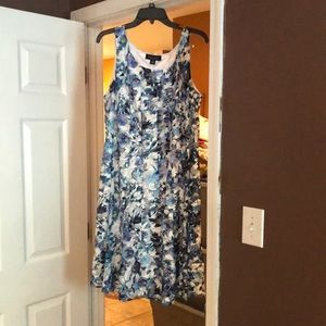 Women’s dress